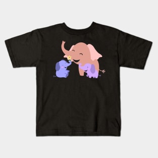 Mom and 2 baby elephants Kids T-Shirt